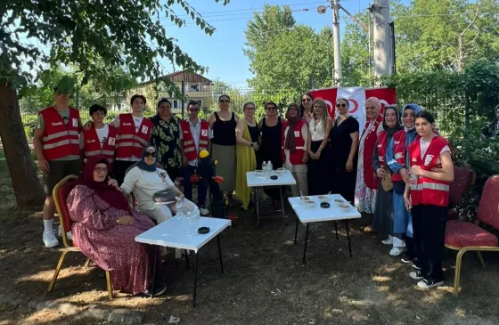 Engelliler Derneği ile Kızılay'dan Ortak Aşure Günü Etkinliği