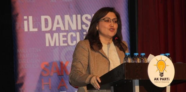 Bakan Fatma Şahin Sakarya'da