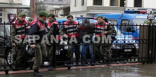 Tarihi Eser Kaçakçıları Jandarmaya Takıldı