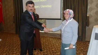 2013 Yılı Kadın Çiftçiler Yarışıyor Yarışmasında Sapancalı Kadın Çiftçi Yarıştı