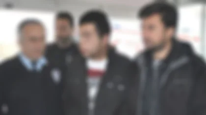 Abisini Bıçaklayacaktı Polis Engel Oldu