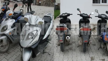 Çalıntı Motosikletlerle Sapanca'da Yakalandılar