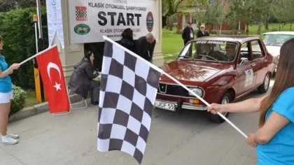 Klasik Otomobil Rallisi Sapanca'da Başlıyor