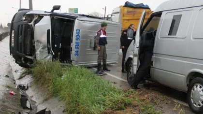 Sapanca'da Para Nakil Aracı Kaza Yaptı
