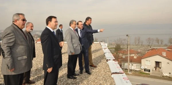 Vali Büyük Sapanca'daydı