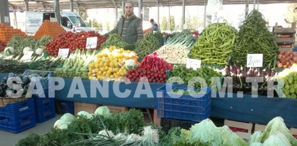 Sapanca Cuma Pazarı 11 Nisan Tarihli Sebze ve Meyve Fiyatları