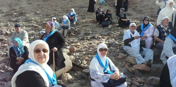 Sapanca'lı Umreciler Uhut Dağında