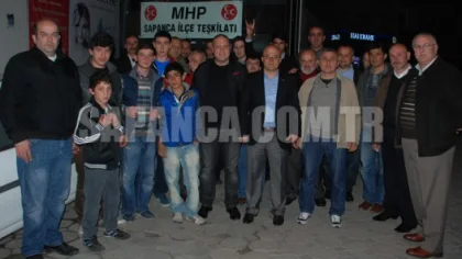 MHP Teşkilatı İzmir'e Doğru Yola Çıktı