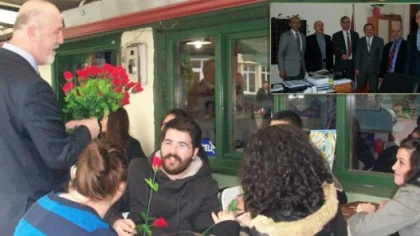 Müftülük Sapanca Myo'da Karanfil Dağıttı