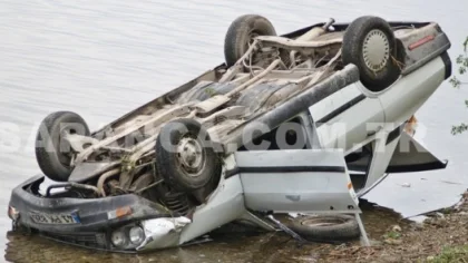 Otomobili ile Sapanca Gölüne Uçtu