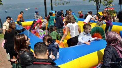 Sapanca Belediyesi Çocuk Şenliğinin İkincisi Gerçekleşti