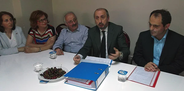 CHP Genel Başkan Yardımcısı Emrehan Halıcı Sakarya İl Teşkilatını Ziyaret Etti
