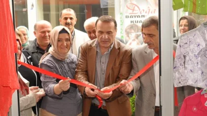 AK Parti Sapanca Kadın Kolları Engelliler Yararına Kermes Düzenledi