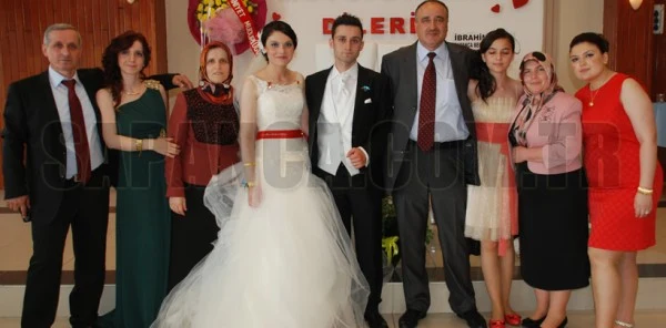 Seda ve Gökhan Dünya Evine Girdi