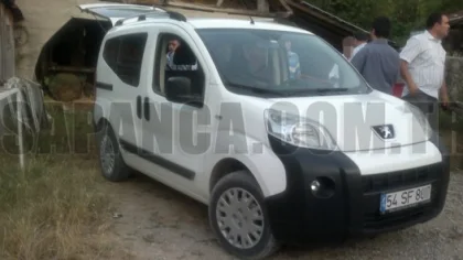 4 Şahıs Adam Vurup Sapanca'ya Kaçtı