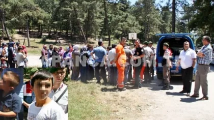 Jandarma, İl Ormanında Kaybolan 2 Çocuğu Göl Manzarası İzlerken Buldu