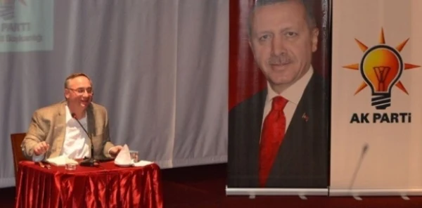 Seta Direktörü Erol Aslan Cebeci Gezi Olayları ile İlgili Konferans Verdi