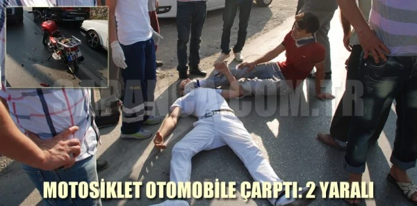 Sapanca'da Motosiklet Otomobile Çarptı: 2 Yaralı
