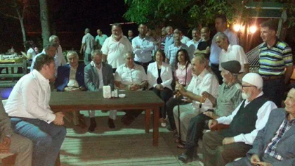 Sakaryalı Ülkücüler, İstanbuldere Alabalık Tesislerinde İftarda Buluştu