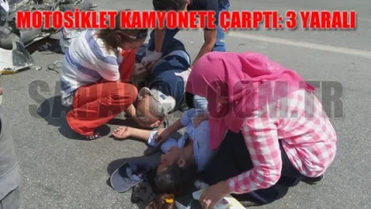 Sapanca'da Motosiklet Kamyonete Çarptı: 3 Yaralı
