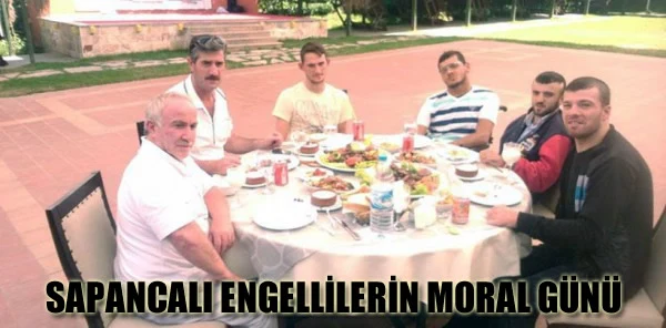 Sapanca Engelliler Derneği Üyeleri Dopdolu Bir Gün Yaşadılar