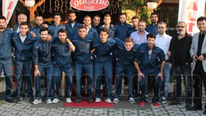 Sapanca Gençlikspor Yeni Sezon Öncesi Yemekte Bir Araya Geldi