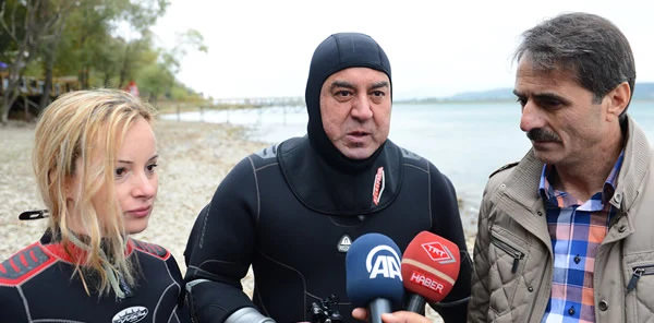 Sapanca Gölü'nde Keşif Uçağı Enkazı Bulunması