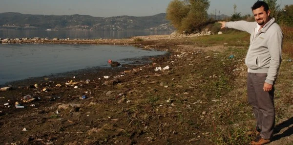 Sapanca Gölü'ndeki Çekilme Devam Ediyor