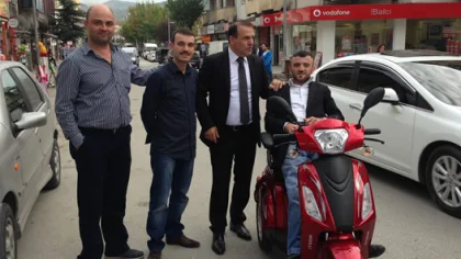 Başkan Uslu Engelliler Derneği Başkanı ile Bayramlaştı