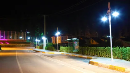Sapanca'da Aydınlatma Direği Çalışması