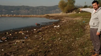 Sapanca Gölü'ndeki Çekilme Devam Ediyor