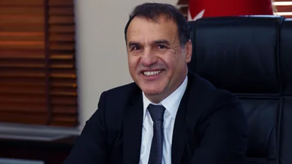 Uslu, '24 Kasım Öğretmenler Günü'nü Kutladı
