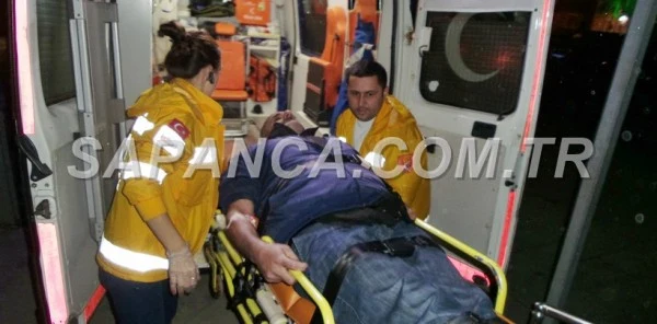 Sapanca'da Trafik Kazası: 1 Yaralı