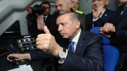 Başbakan Erdoğan, Sakarya'da Yüksek Hızlı Trenin Deneme Sürüşünü Yaptı