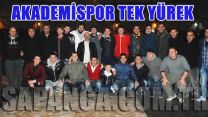 Yönetimden Akademispor'a Kutlama Yemeği
