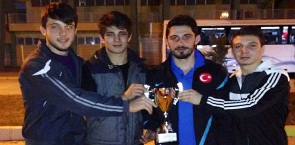 Sapancalı Güreşçilerimiz Göğsümüzü Kabarttı