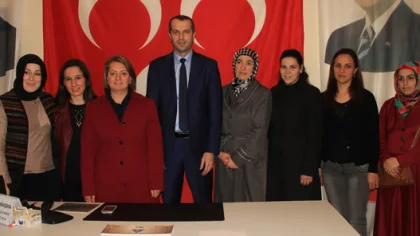 Saffet Sancaklı'dan Oya Arapoğlu'na Ziyaret
