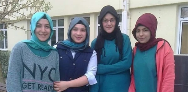 Sapanca İmam Hatip'ten Badminton Başarısı