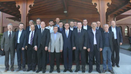 AK Parti İl Başkanı Recep Uncuoğlu ve Yönetimi Başkan Yılmazer'i Ziyaret Etti