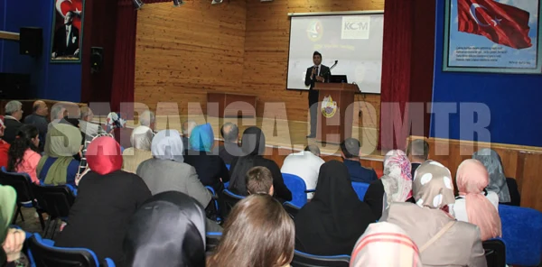 'Madde Bağımlılığı ve Korunma Yolları' Konferansı