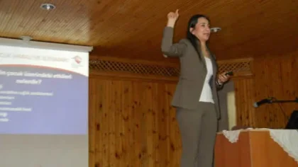 Sapanca'da Aile Eğitimi Programı Kapsamında Seminer Düzenlendi
