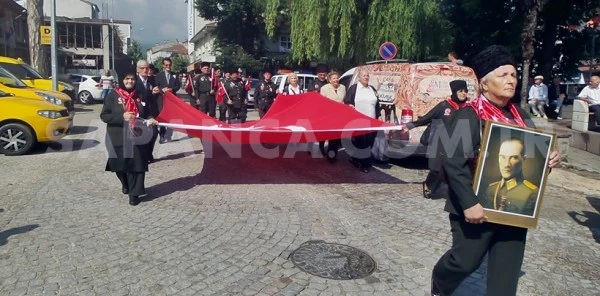 Sapanca'nın Kurtuluşu Törenlerle Kutlandı