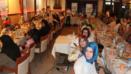 İhh İftar'da Ailelerle Buluştu