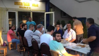 Merkez Taksi Durağı Esnafı İftar'da Bir Araya Geldi