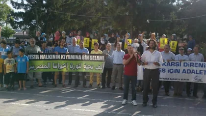 Özgür-Der Mısır Darbesini Protesto Etti