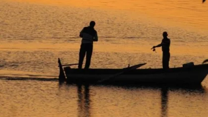 Sapanca Gölünde Gün Batımı