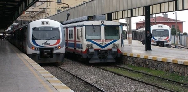 Adapazarı - Haydarpaşa Ekspresi 2015'e Kaldı