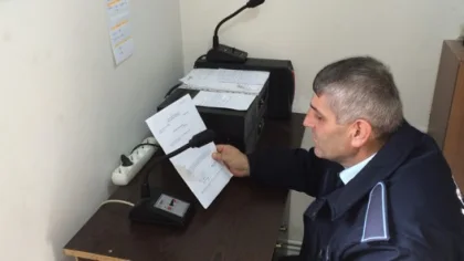27 Yıldır Anonslarda Hep Onun Sesi Vardı