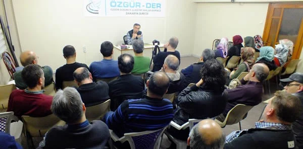 Mehmet Azimli: 'Her Uydurma Bir Doğruyu Yok Eder'