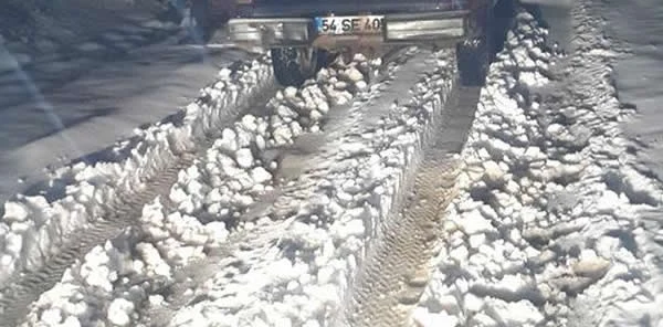 Sapanca Soğucak Yaylasında Kar Kalınlığı 15 Santimi Aştı